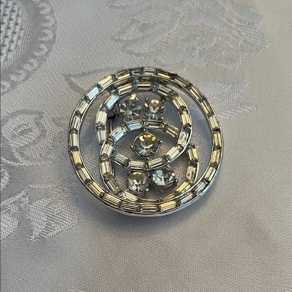 Elegant Silver and Crystal Brooch